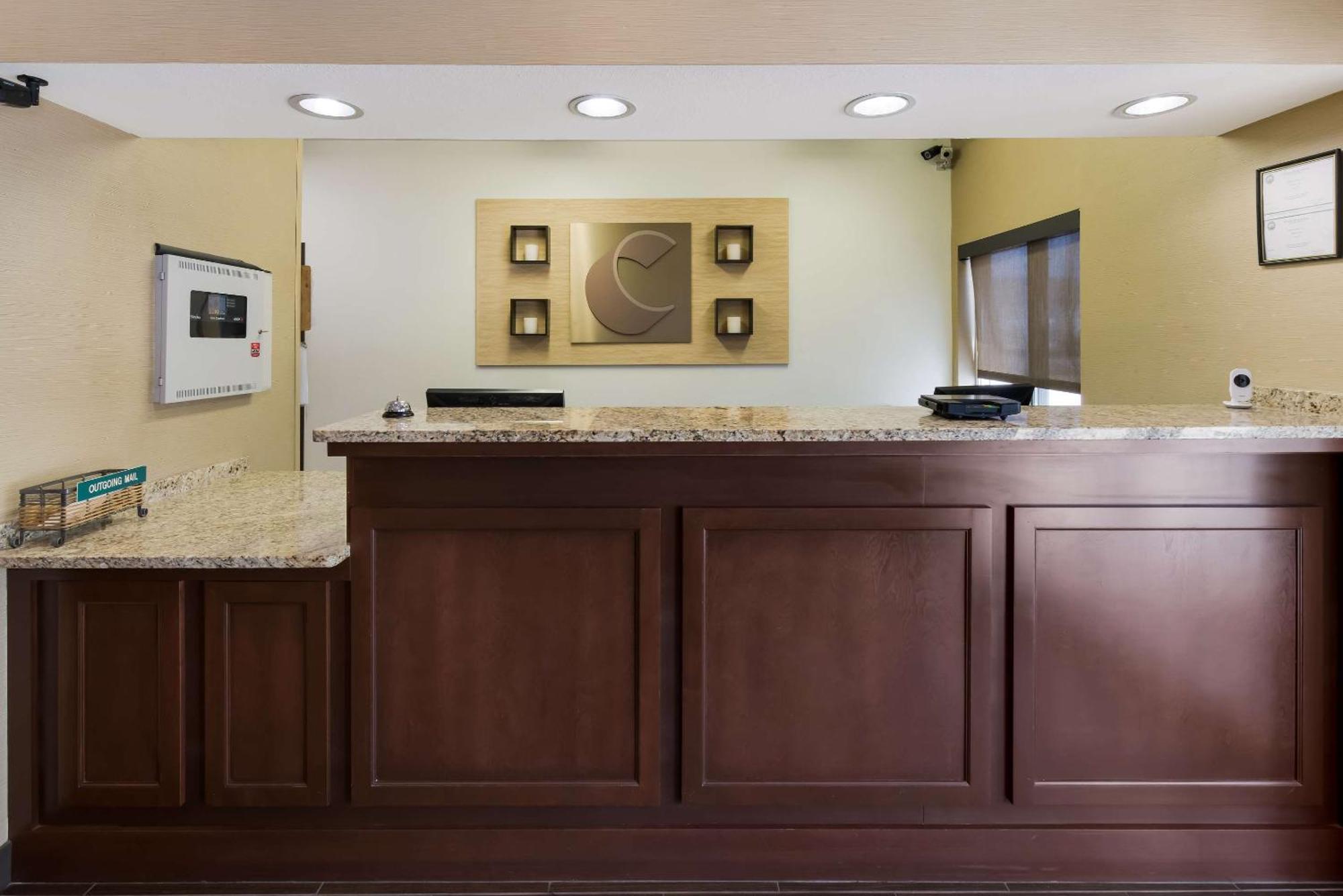 Comfort Inn East Уичита Экстерьер фото