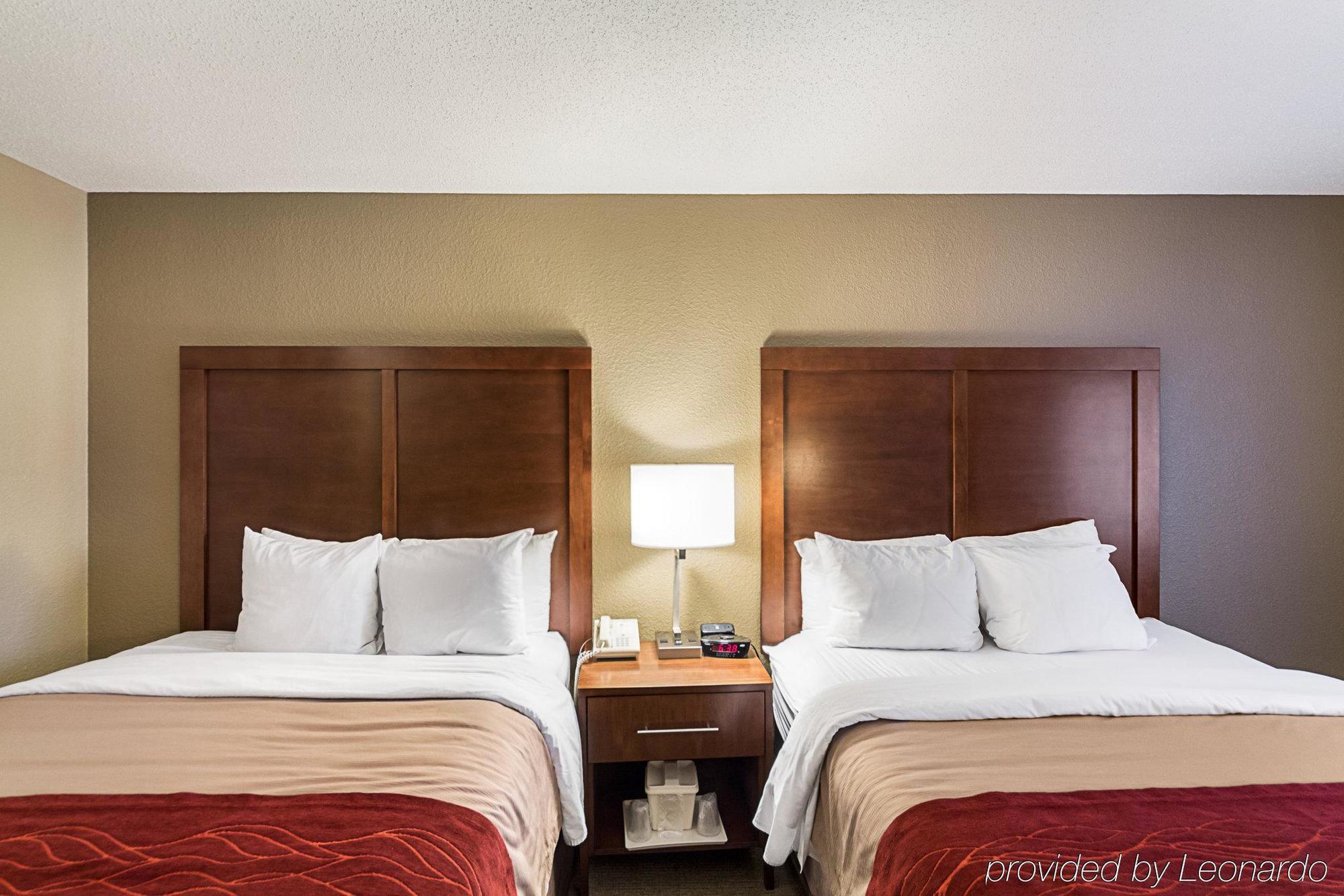 Comfort Inn East Уичита Экстерьер фото
